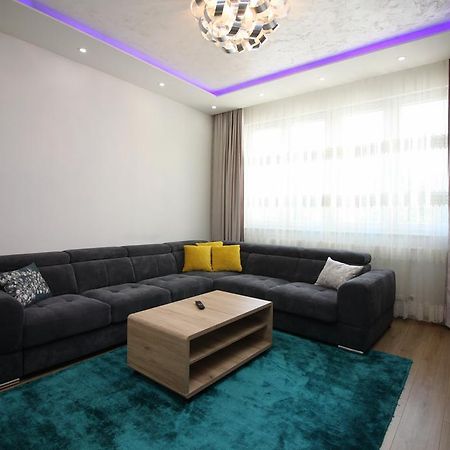 Radiceva Apartment Sarajevo Luaran gambar
